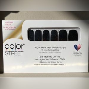 Color Street 𝐋𝐎𝐂𝐇 𝐍𝐄𝐒𝐒 𝐌𝐎𝐍𝐒𝐓𝐑𝐄𝐒𝐒 (retired)